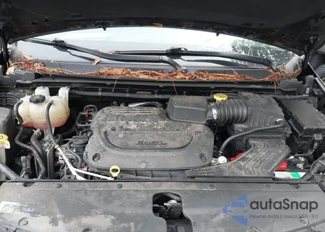 2022 Chrysler Pacifica Touring L из США, поврежденный, VIN 2C4RC1BG5NR220374